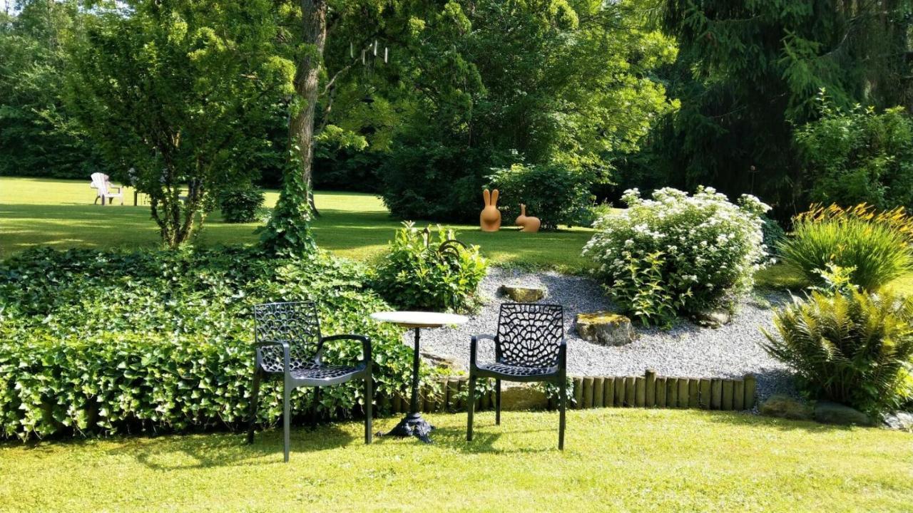 Domaine De L'Olifant Bed & Breakfast Champanges Exterior foto