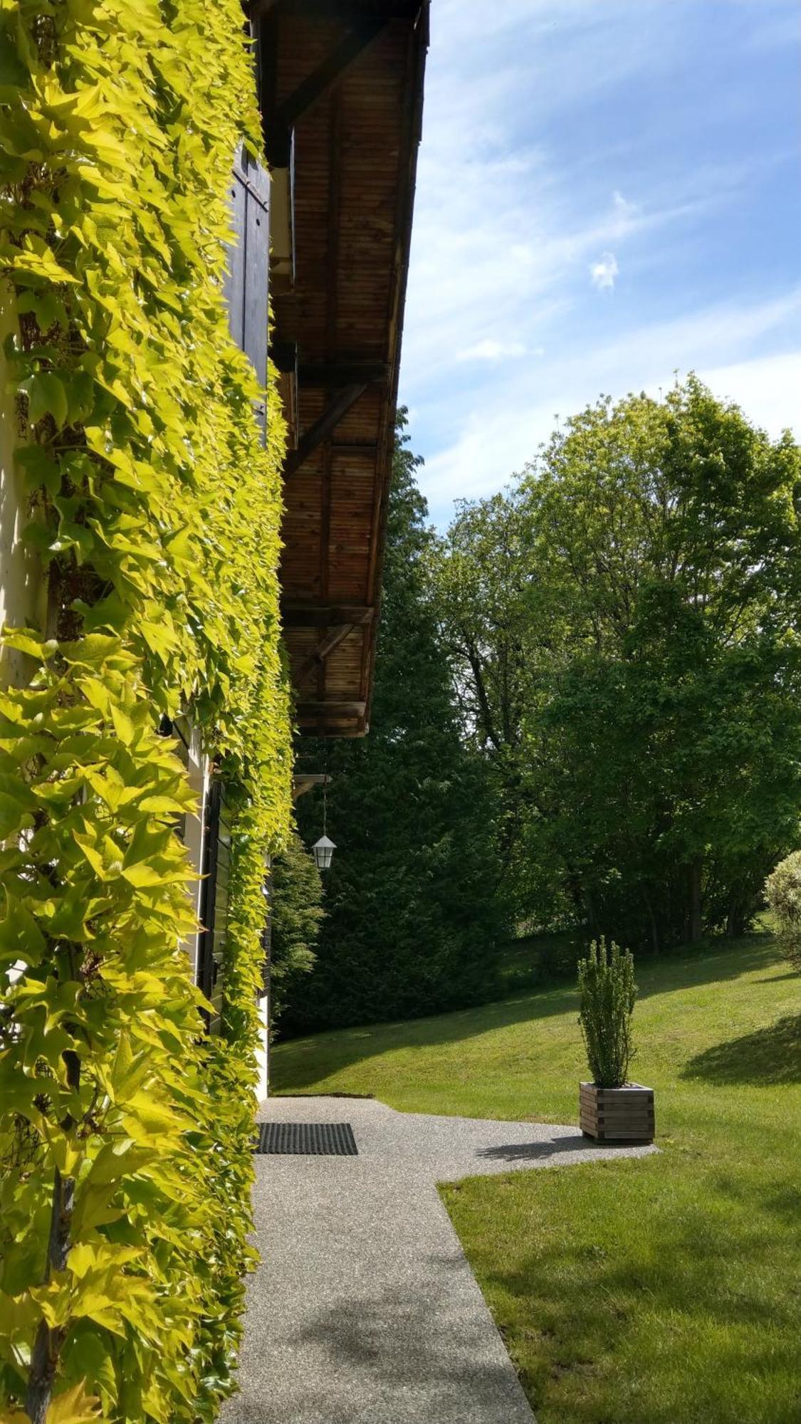 Domaine De L'Olifant Bed & Breakfast Champanges Exterior foto